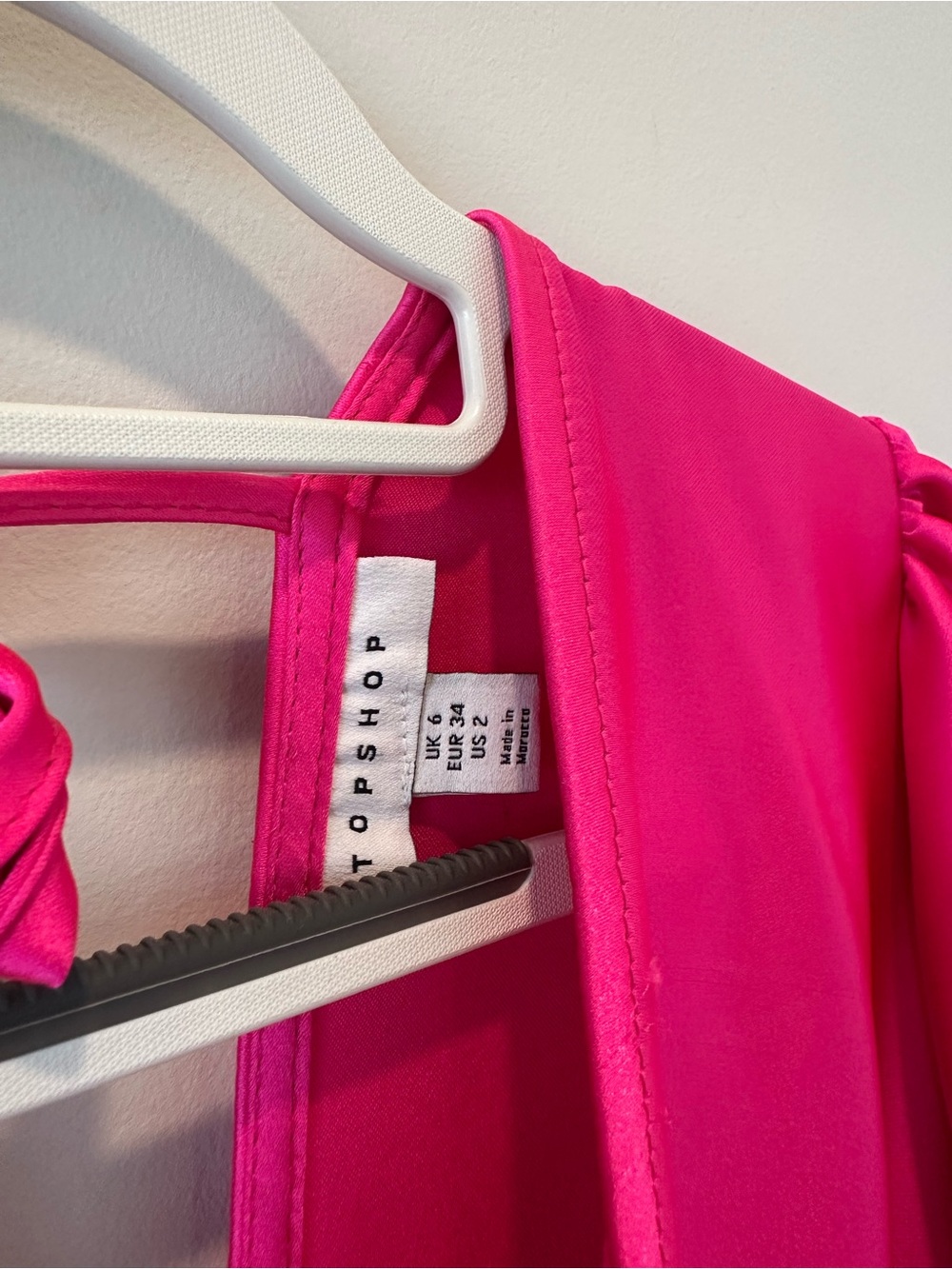 Topshop Satin Long Sleeve V Neck Bright Hot Pink Peplum Mini Dress Wedding Guest - Picture 7 of 14